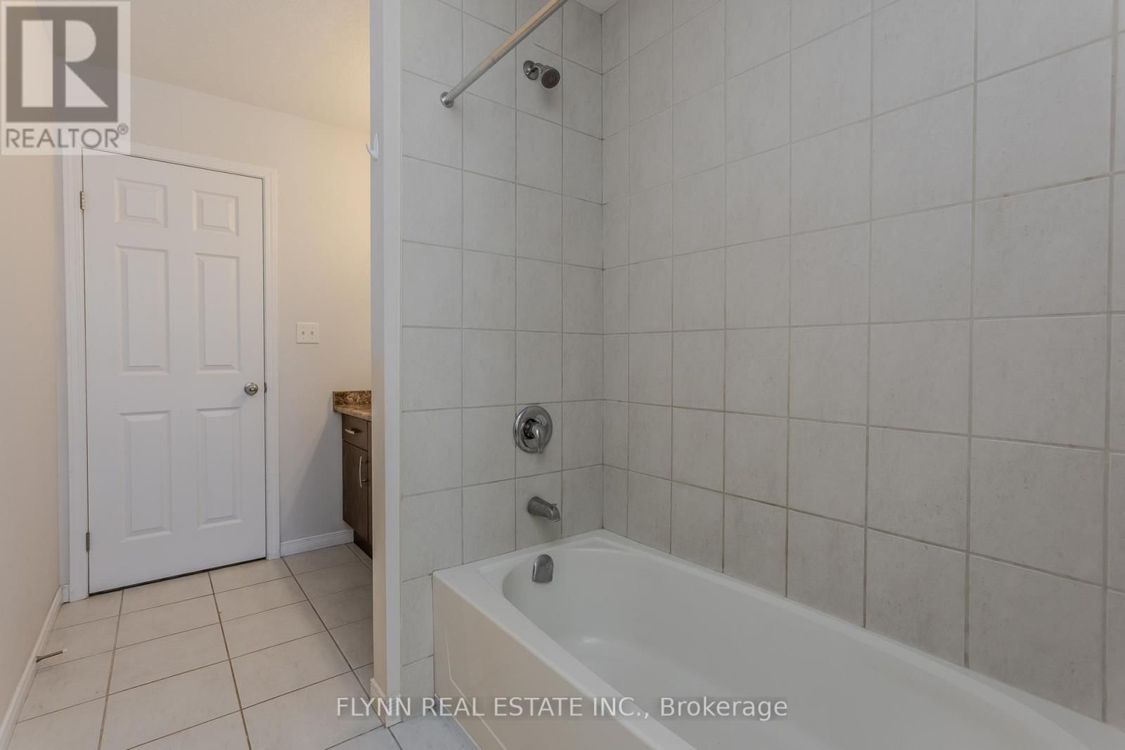 246 WOODWAY TRAIL Image 40