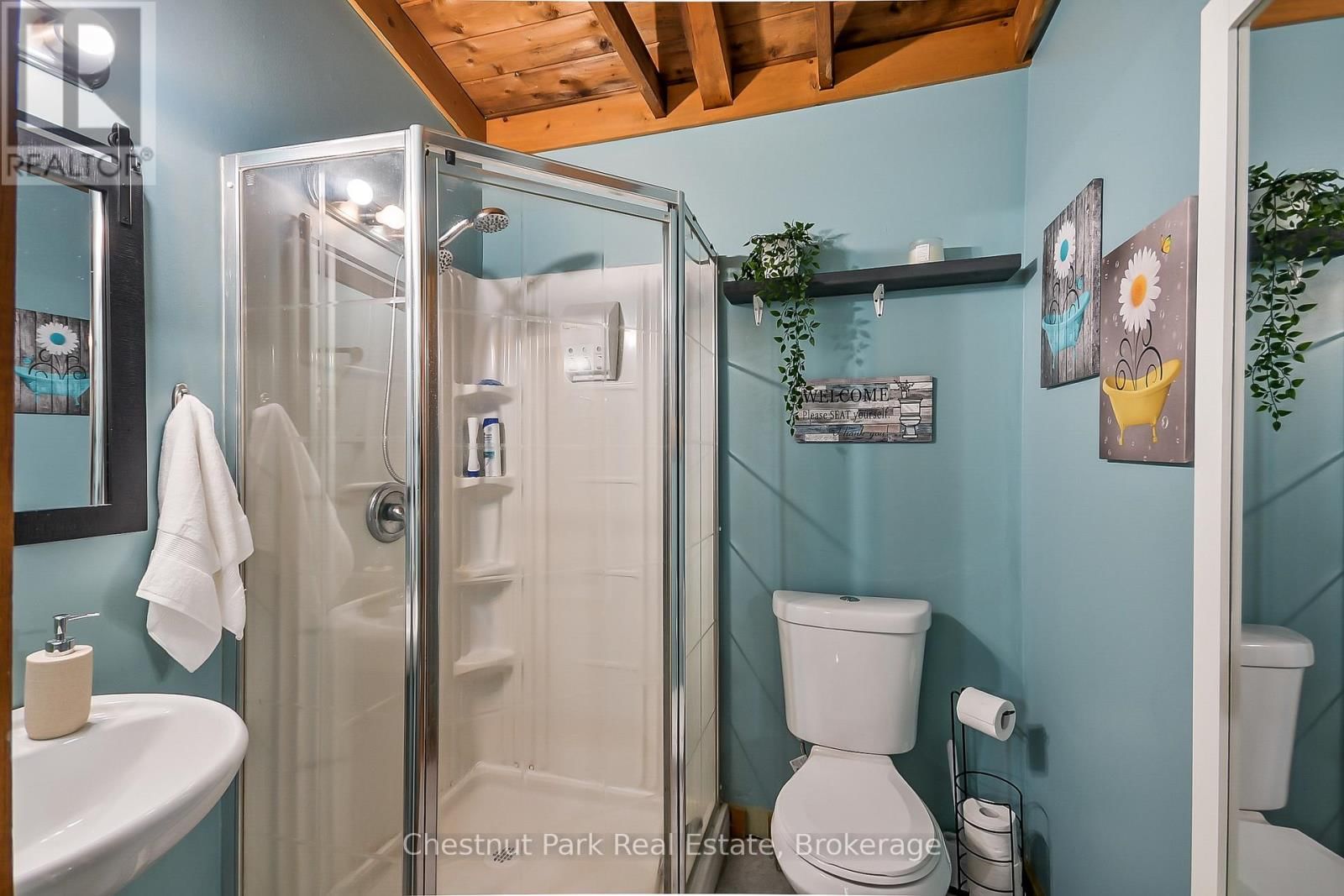 1725 518 EAST HIGHWAY Image 24