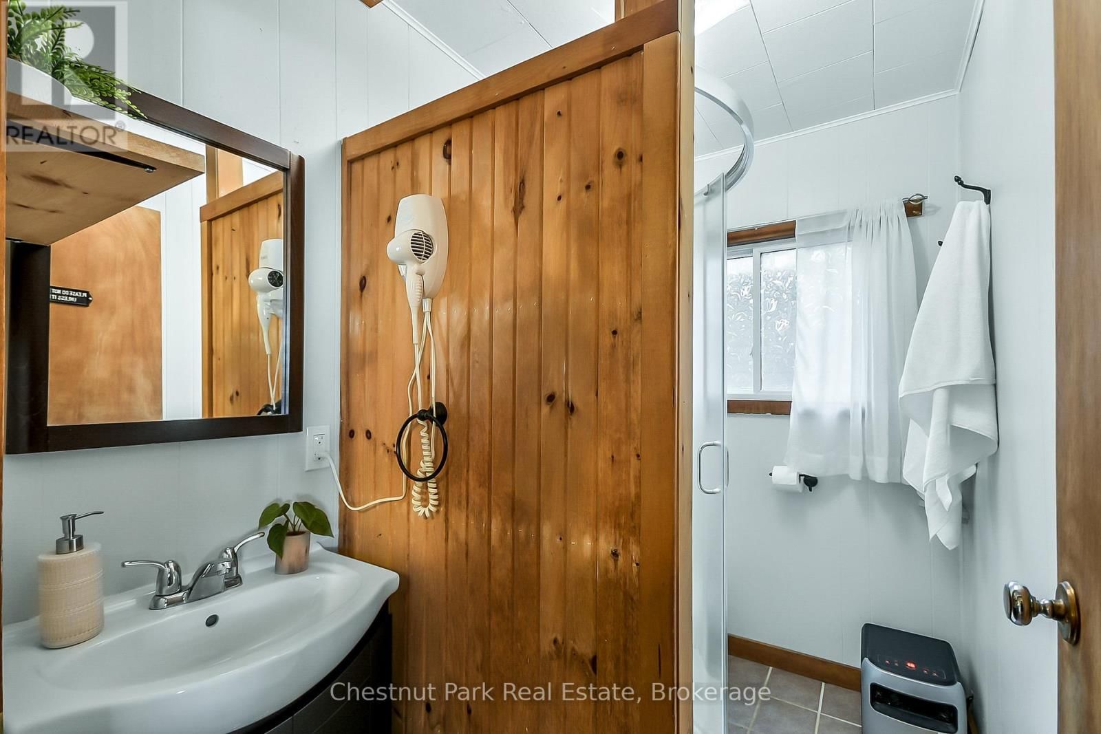 1725 518 EAST HIGHWAY Image 41