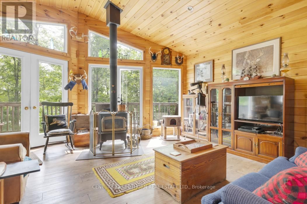 656 A YARROW LANE Image 16