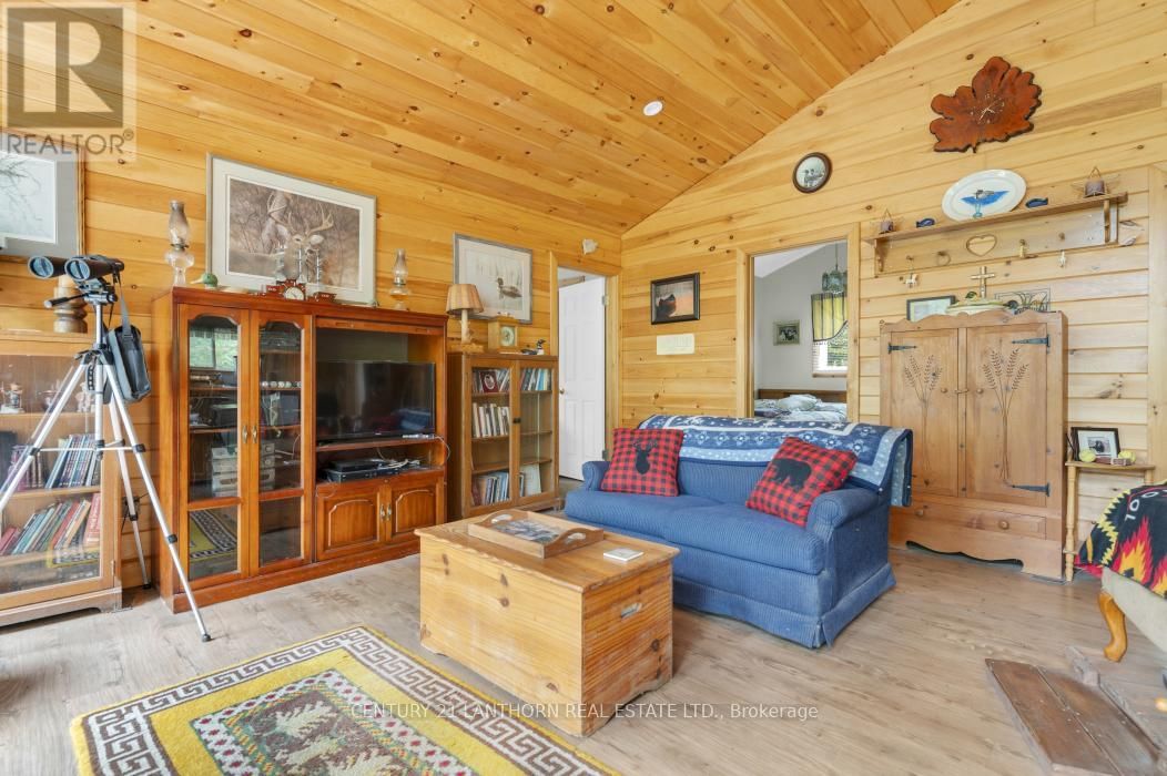 656 A YARROW LANE Image 20