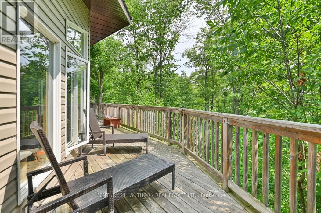 656 A YARROW LANE Image 25