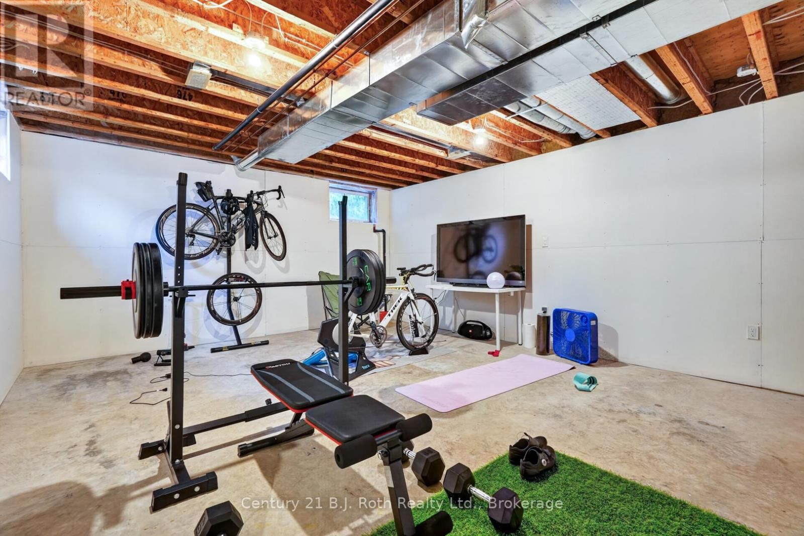 275 HIRAM STREET Image 24