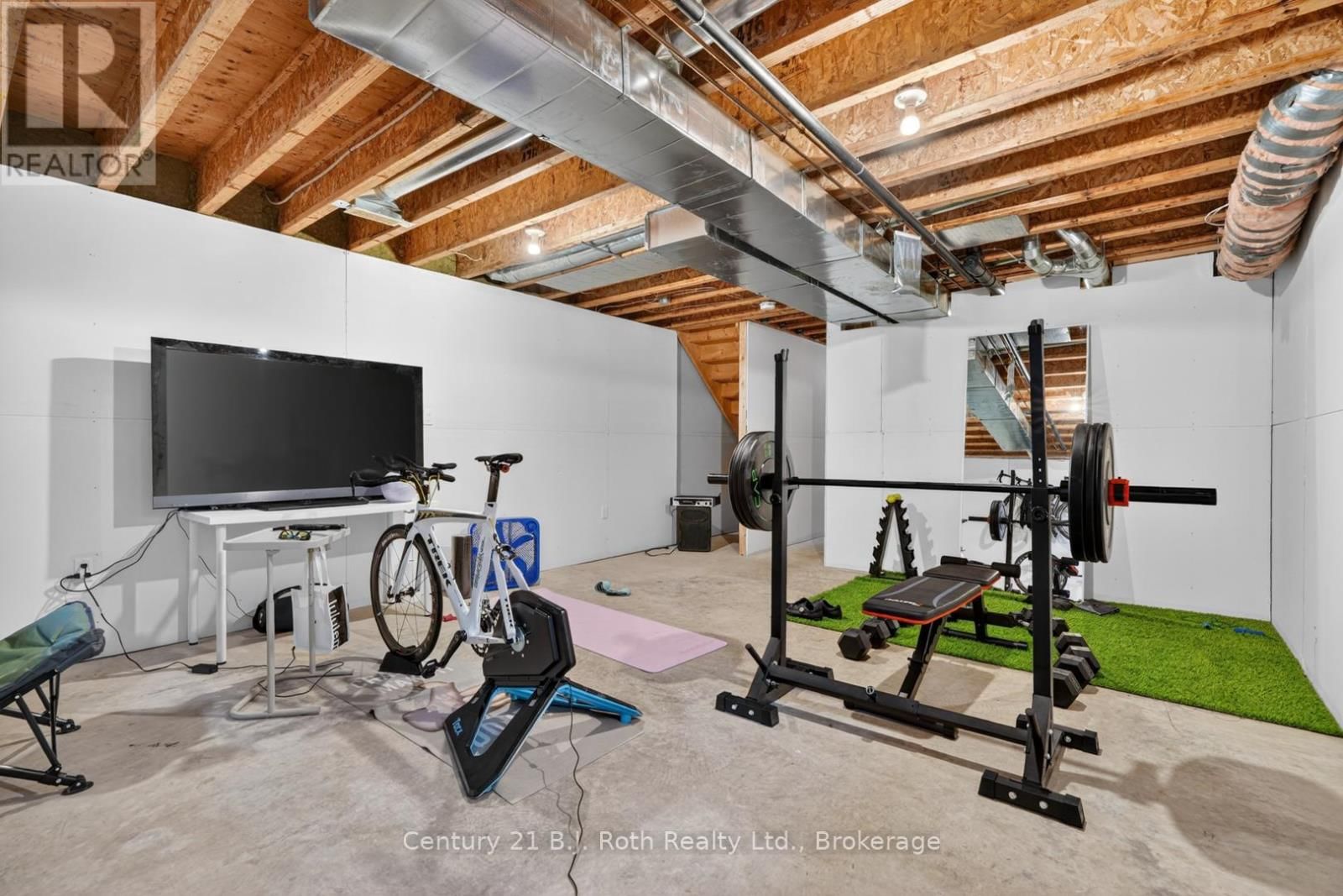 275 HIRAM STREET Image 26