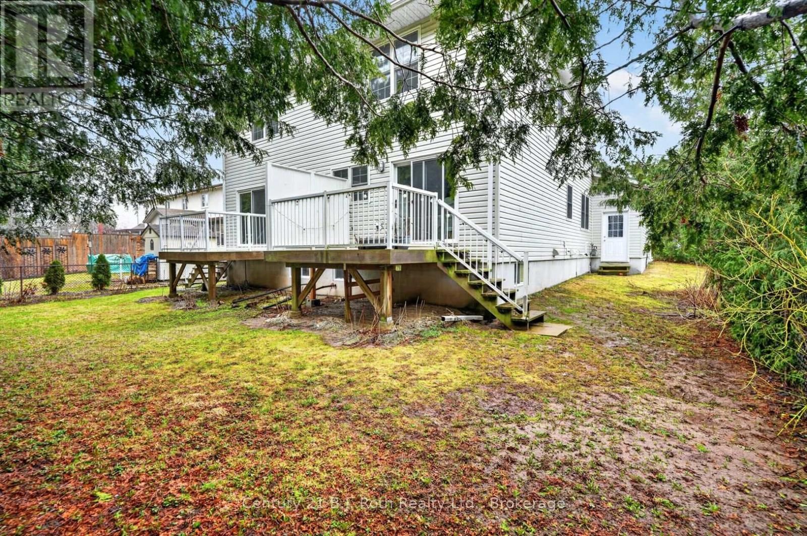 275 HIRAM STREET Image 30