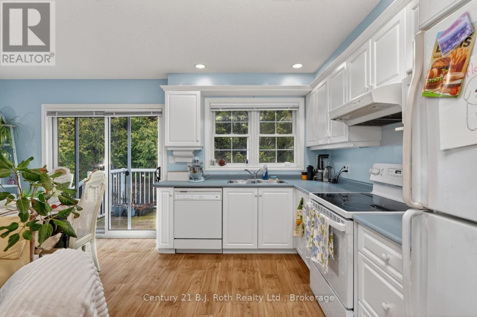 275 HIRAM STREET Image 6