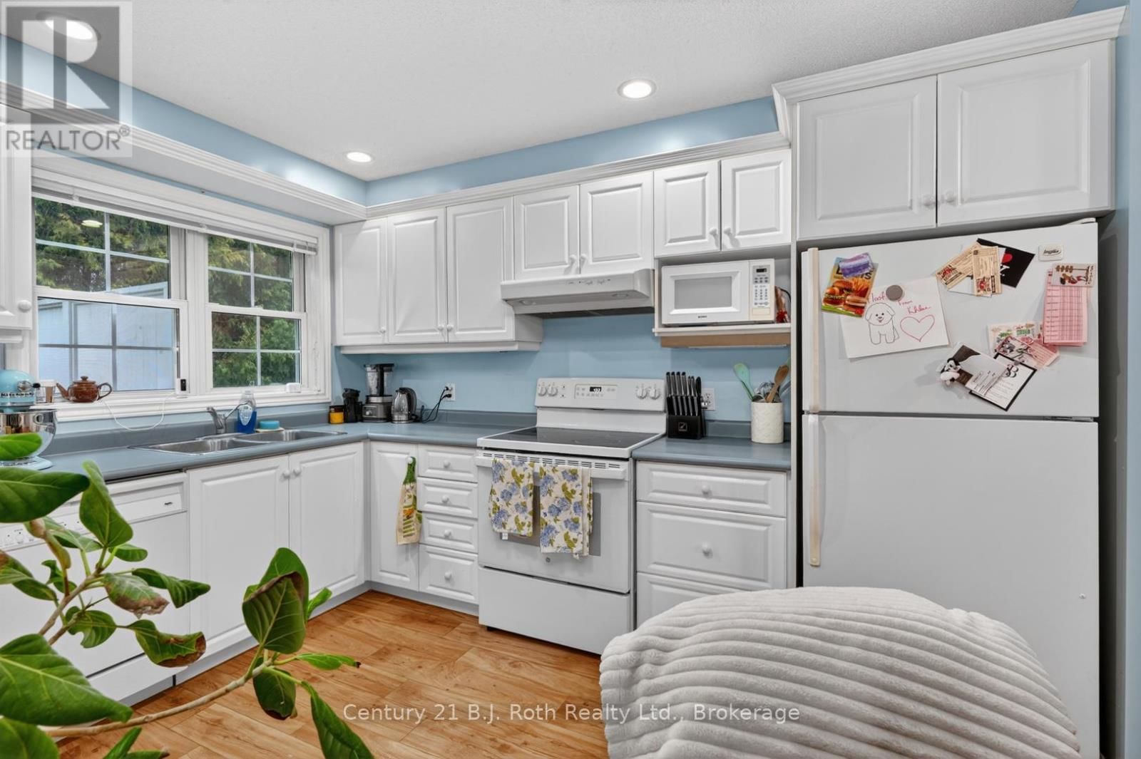 275 HIRAM STREET Image 7