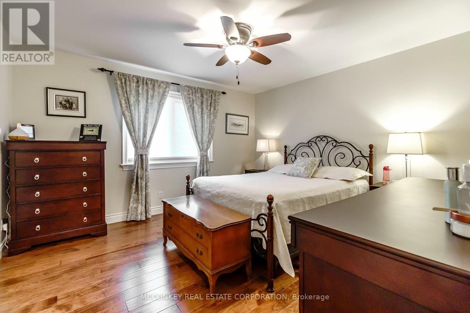 458 RAYMOND STREET Image 25