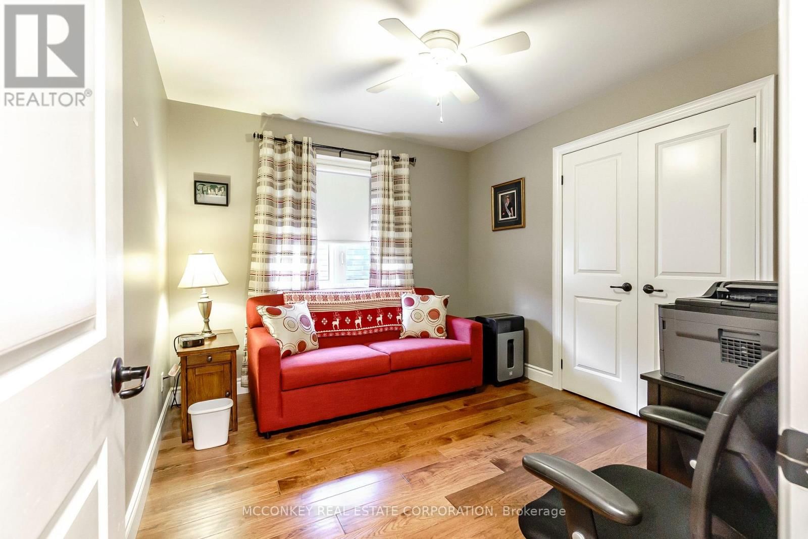 458 RAYMOND STREET Image 31