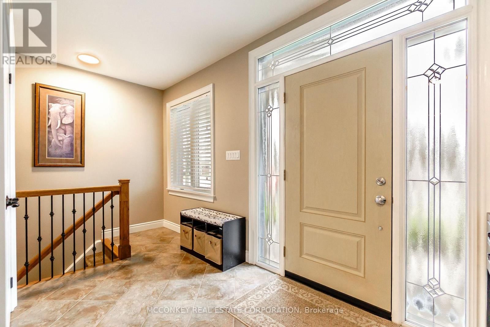 458 RAYMOND STREET Image 8