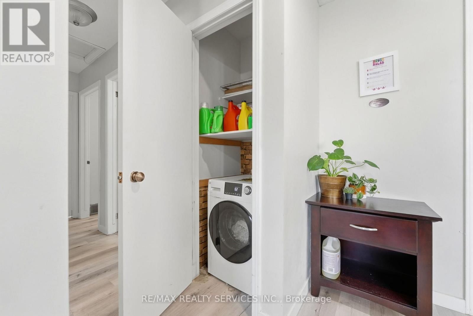 5 CHAUCER ROAD Image 19