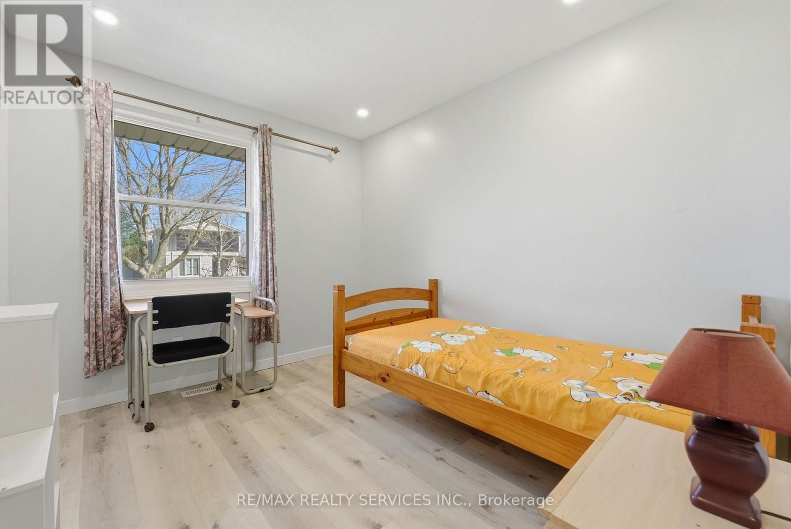 5 CHAUCER ROAD Image 20