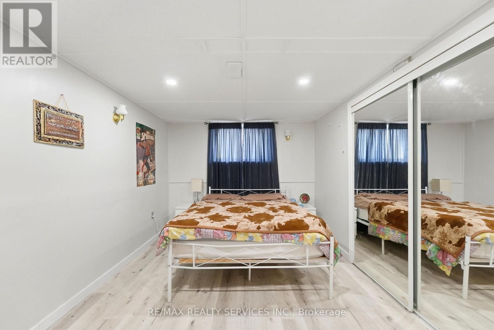 5 CHAUCER ROAD Image 33