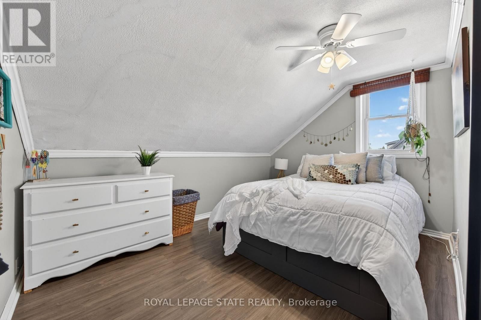 30 CAMBRIDGE AVENUE Image 22