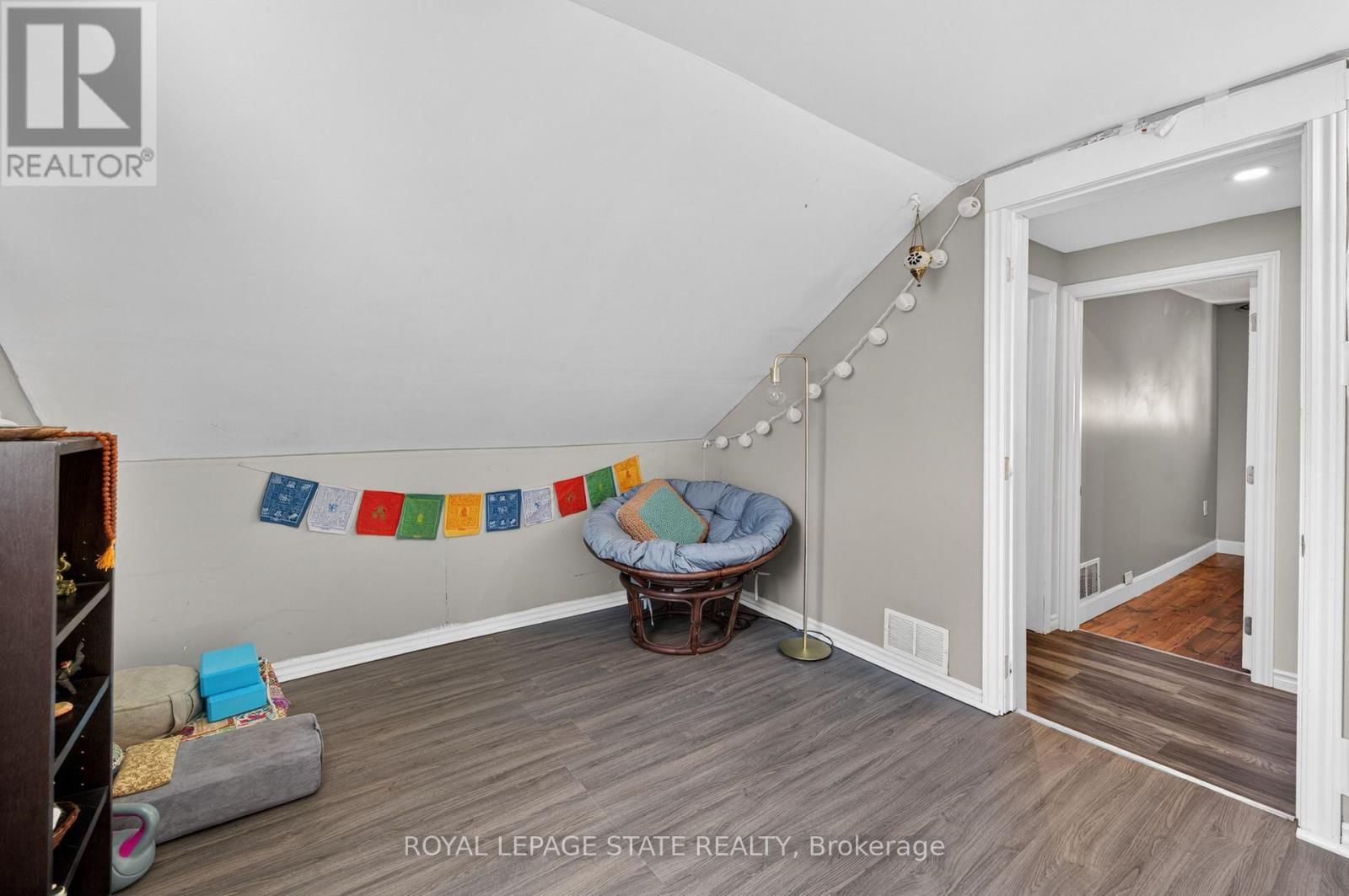 30 CAMBRIDGE AVENUE Image 24