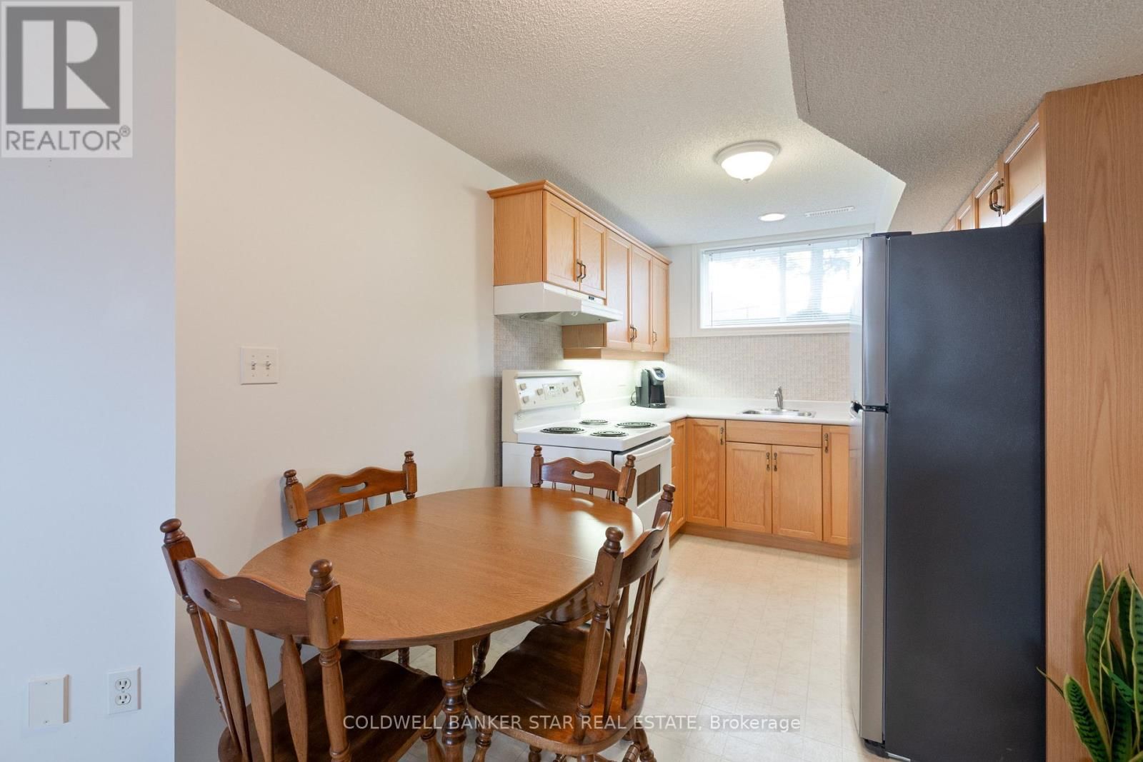 17 WINDEMERE PLACE Image 22