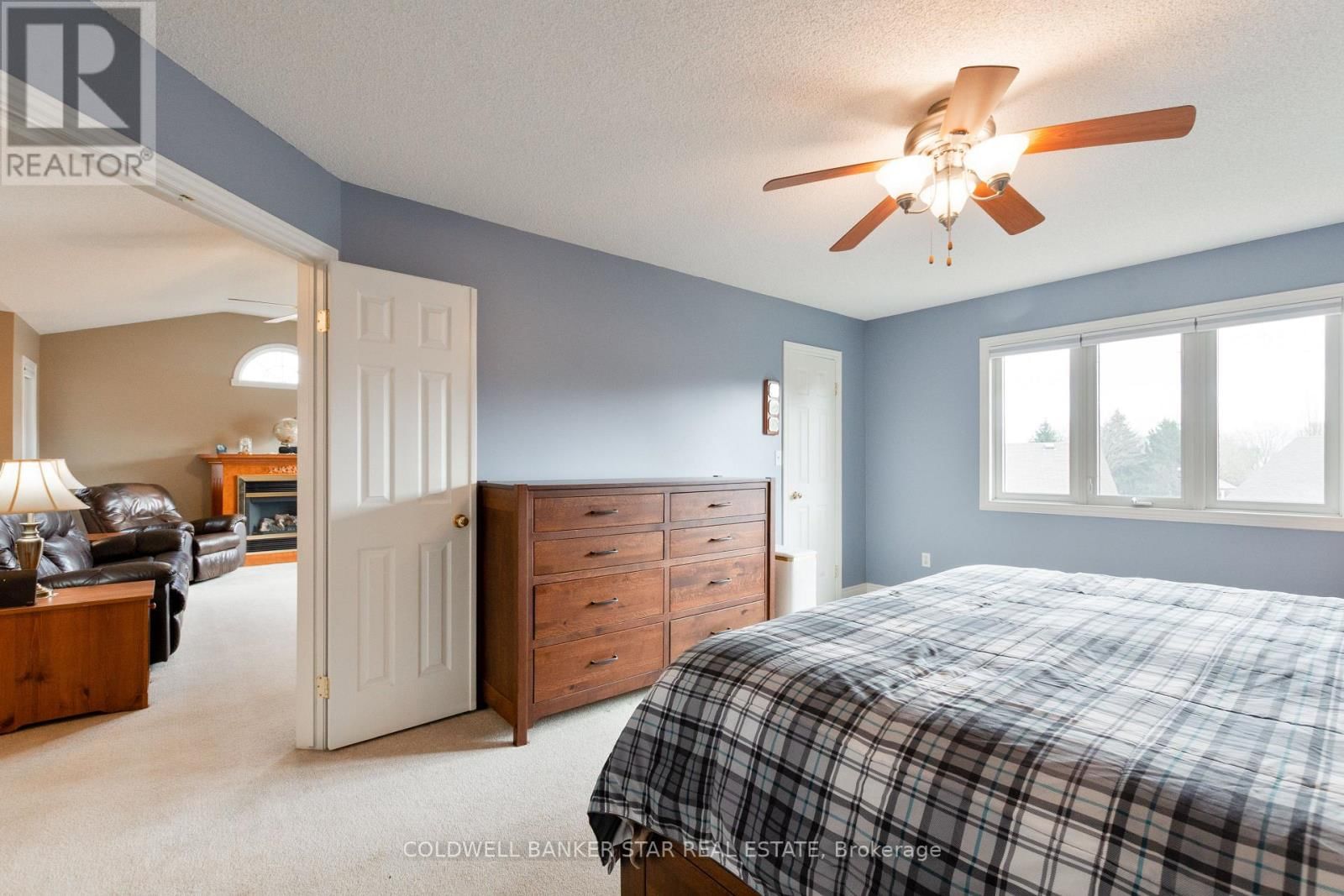 17 WINDEMERE PLACE Image 34