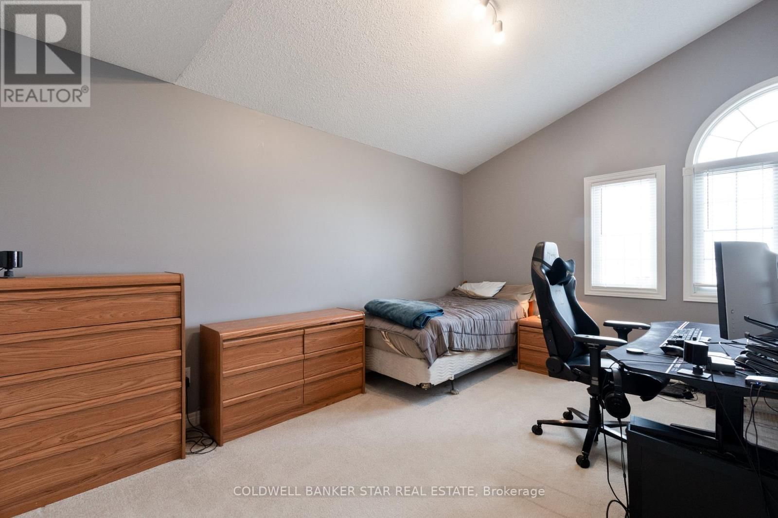 17 WINDEMERE PLACE Image 36