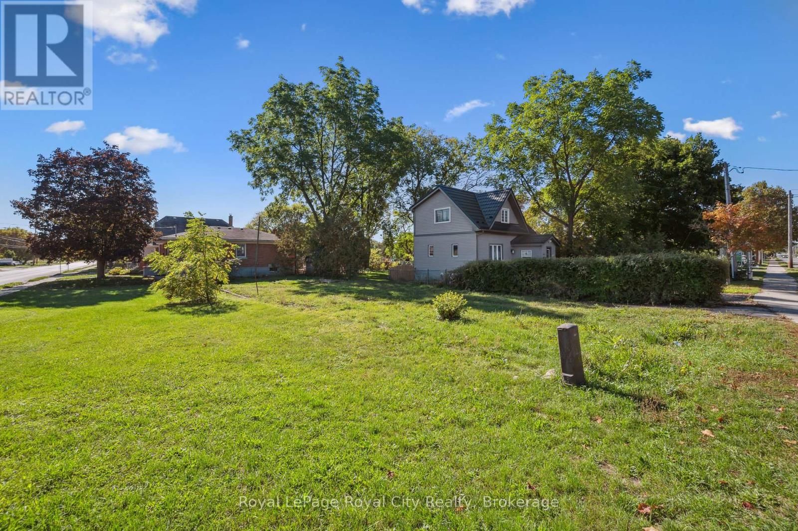 239 ELIZABETH STREET Image 2