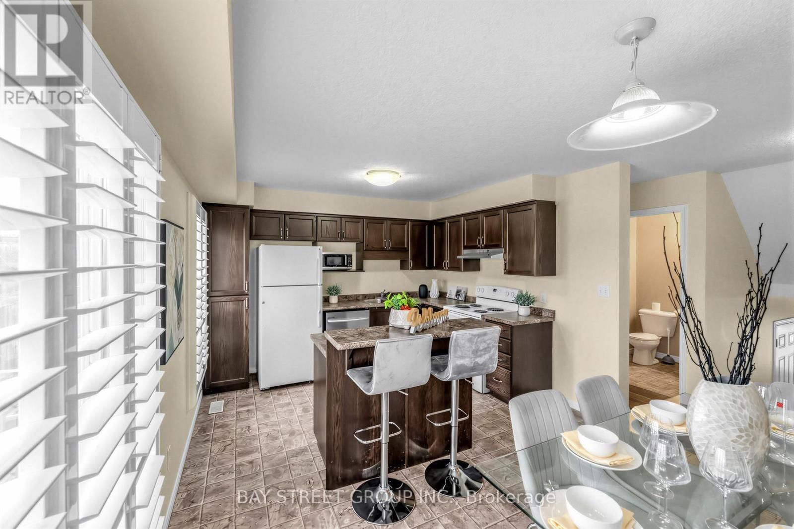 1383 COUNTRYSTONE DRIVE Image 7