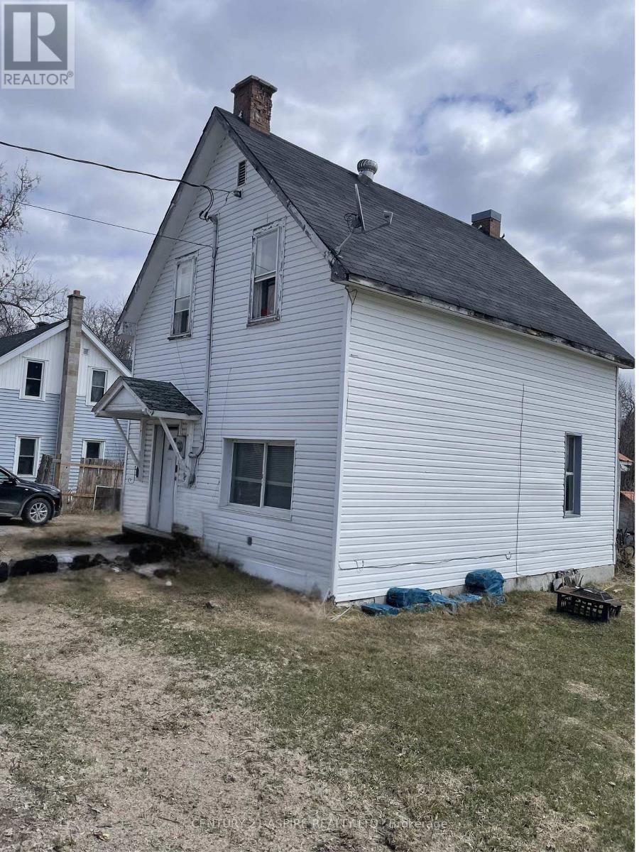 5121 60 HIGHWAY Image 2