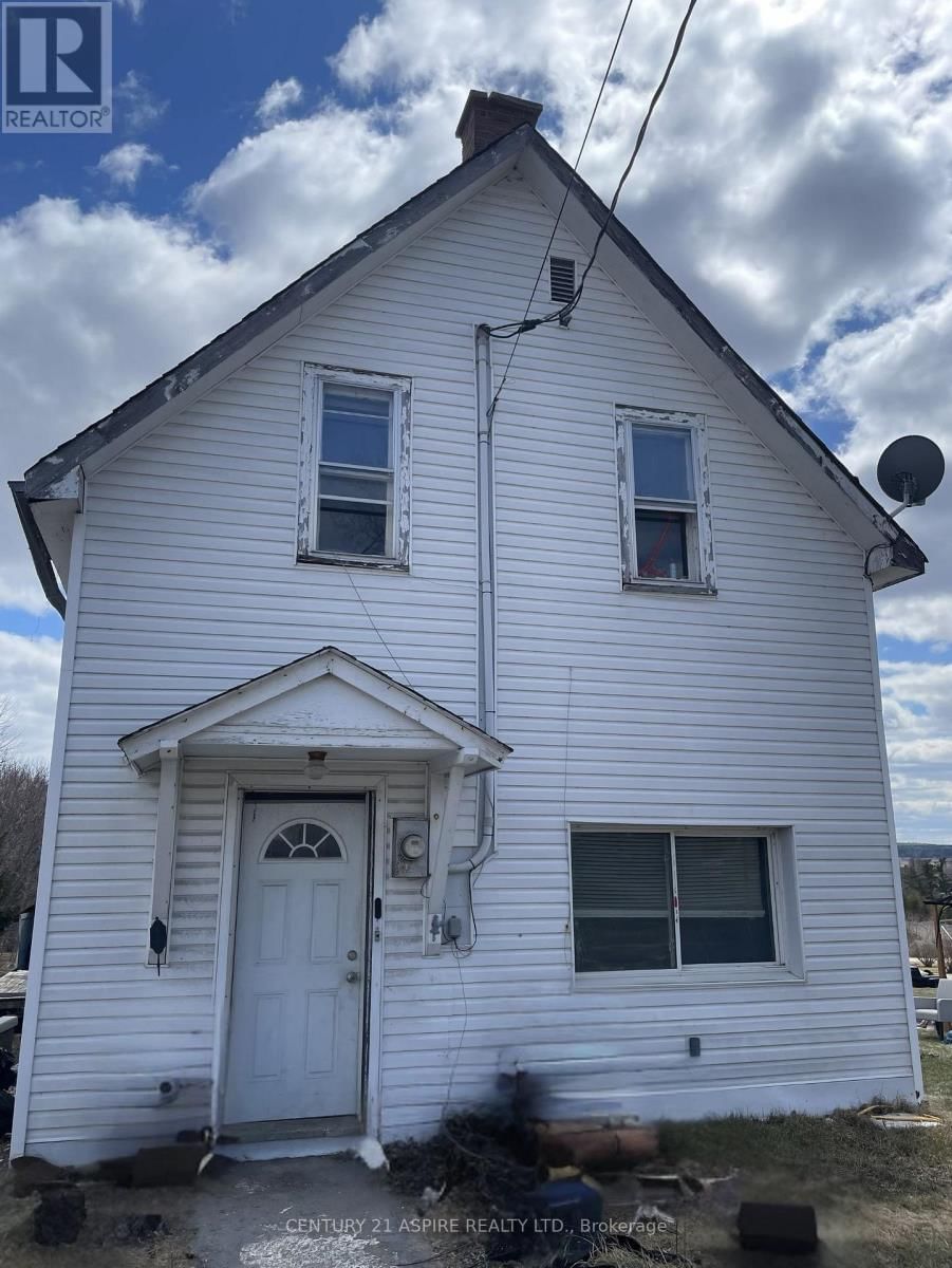 5121 60 HIGHWAY Image 6