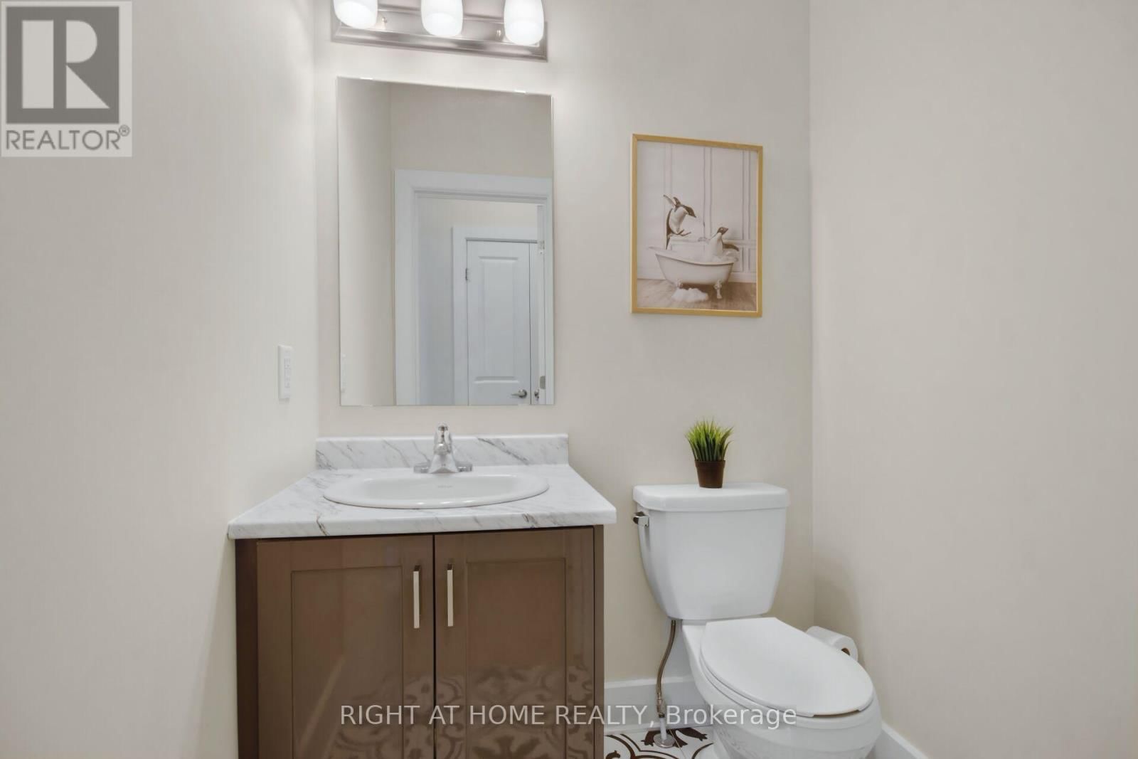 77 DUNLOP ROAD Image 35