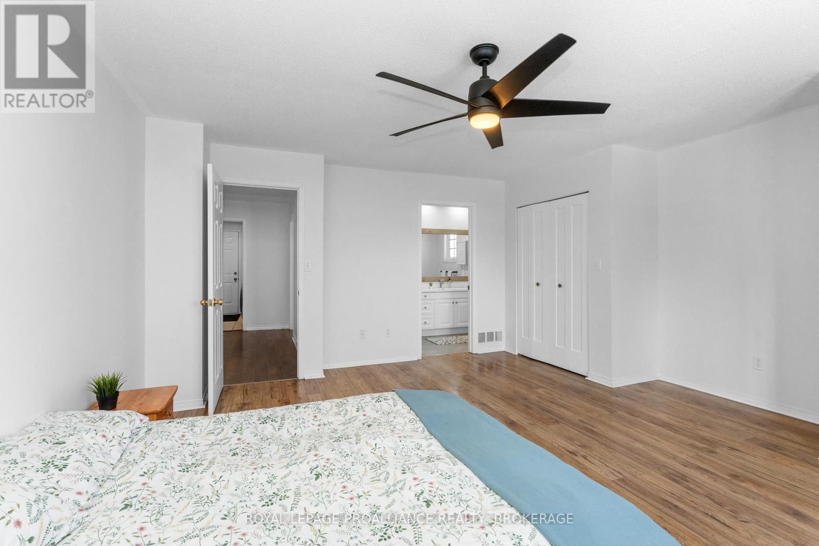 343 SUNRISE CRESCENT Image 19