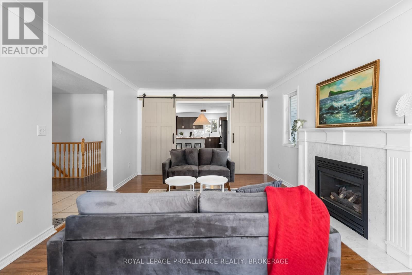 343 SUNRISE CRESCENT Image 5