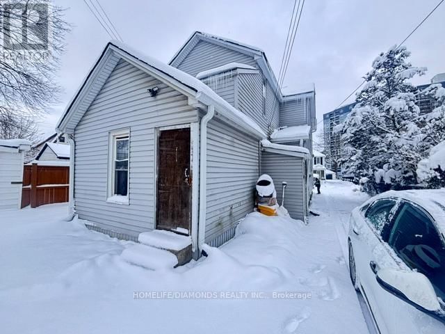 4908 ST. LAWRENCE AVENUE Image 8