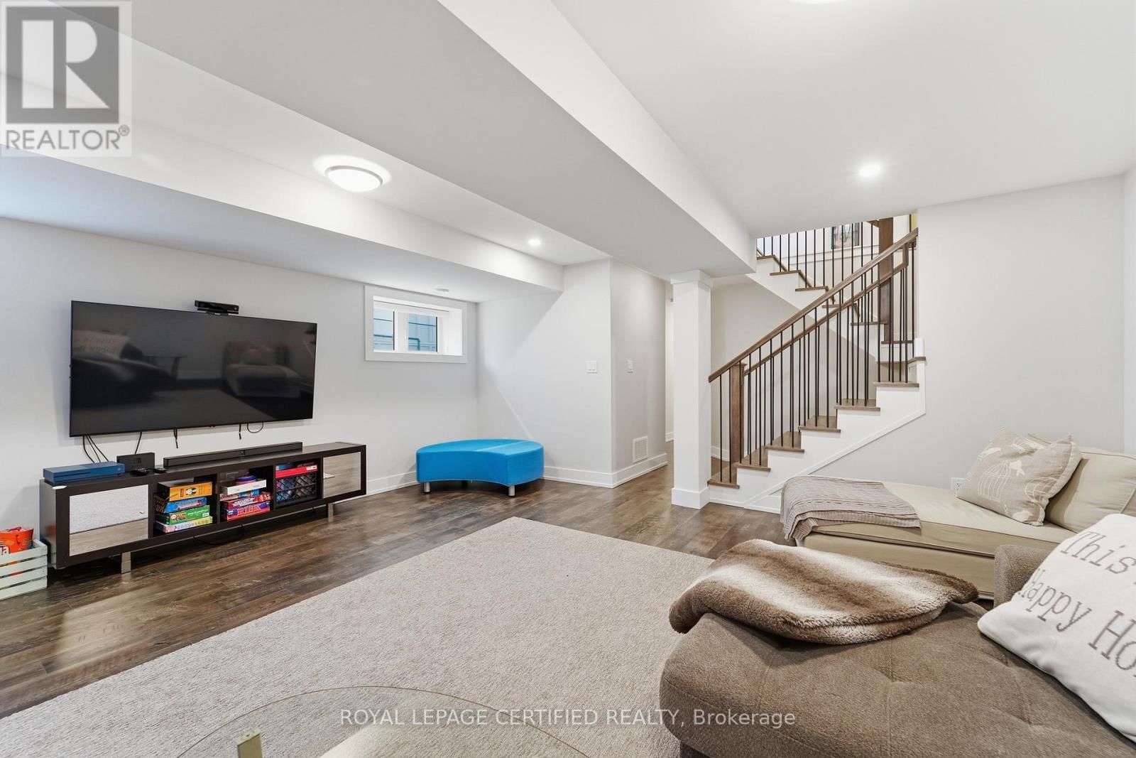 146 SYCAMORE STREET Image 20