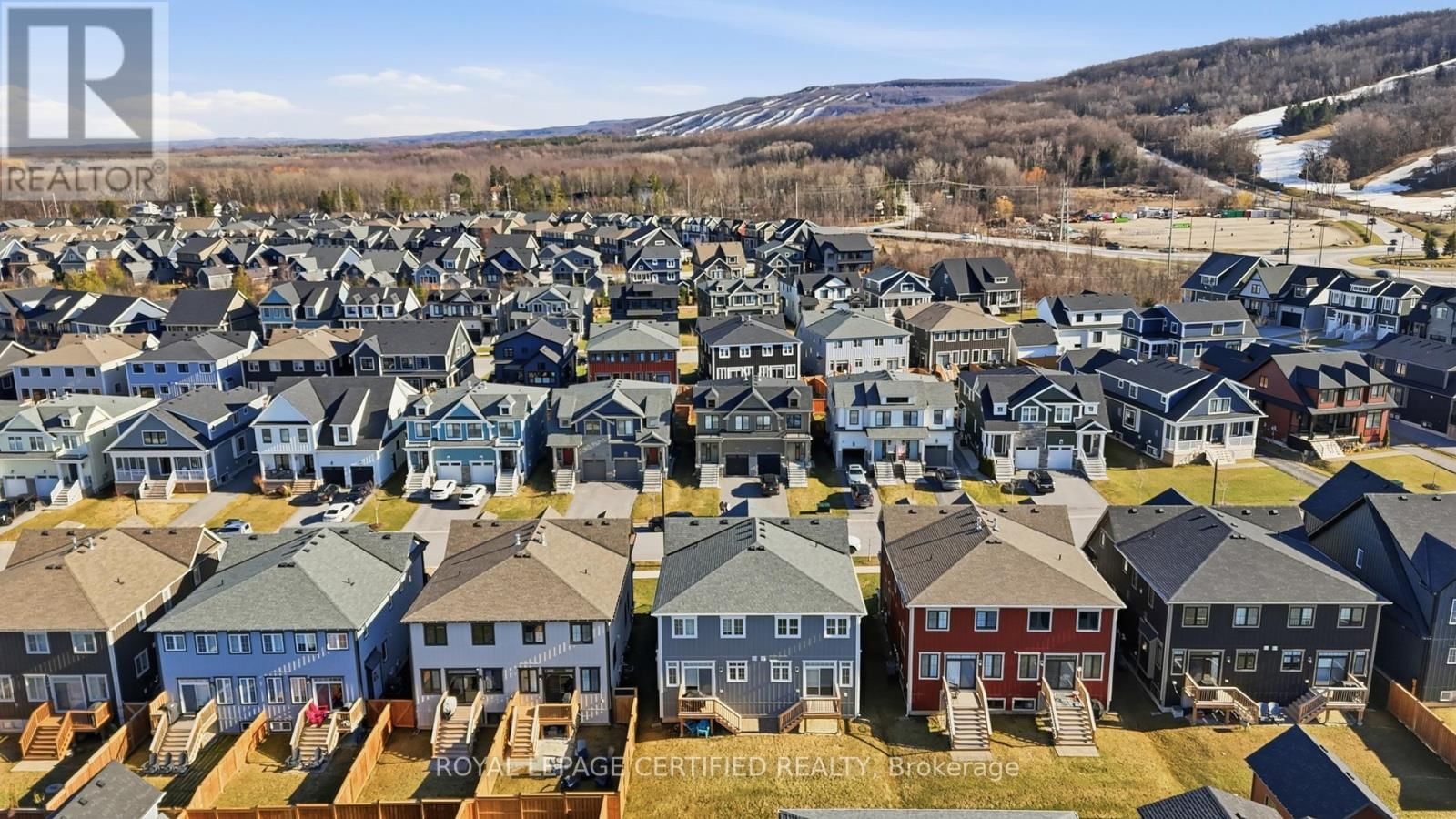 146 SYCAMORE STREET Image 25