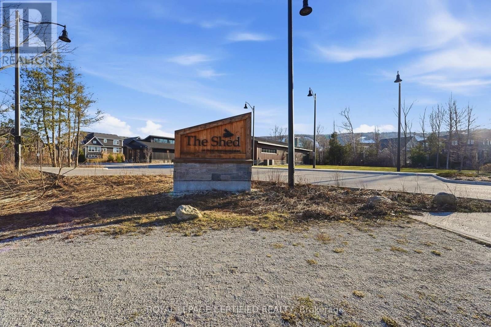 146 SYCAMORE STREET Image 30