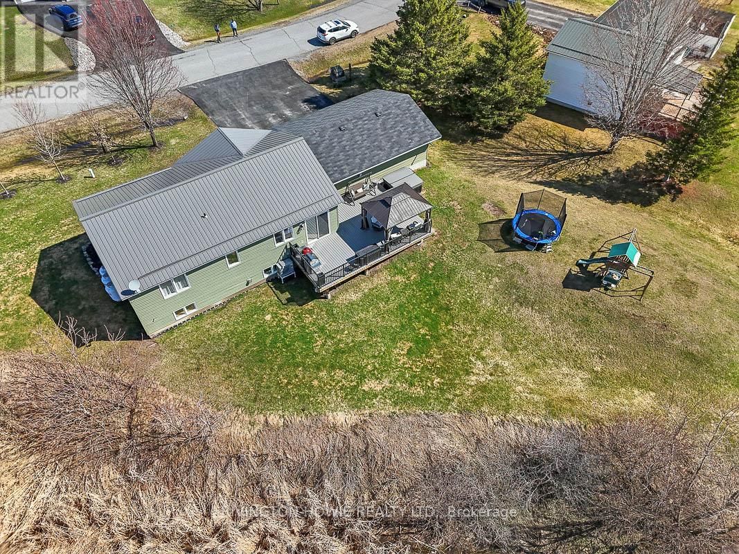 55 CREEK DRIVE Image 42