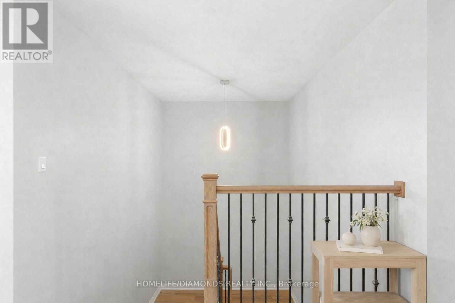 129 SOUTH PELHAM ROAD Image 21