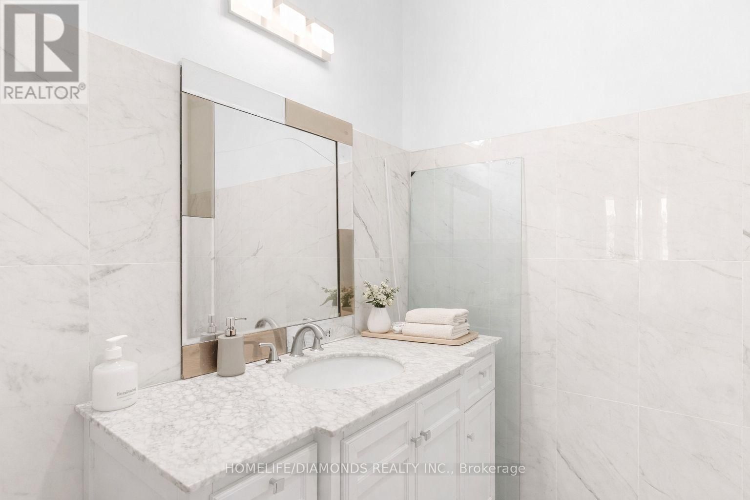 129 SOUTH PELHAM ROAD Image 23