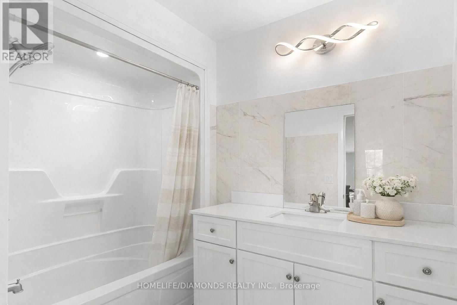 129 SOUTH PELHAM ROAD Image 38