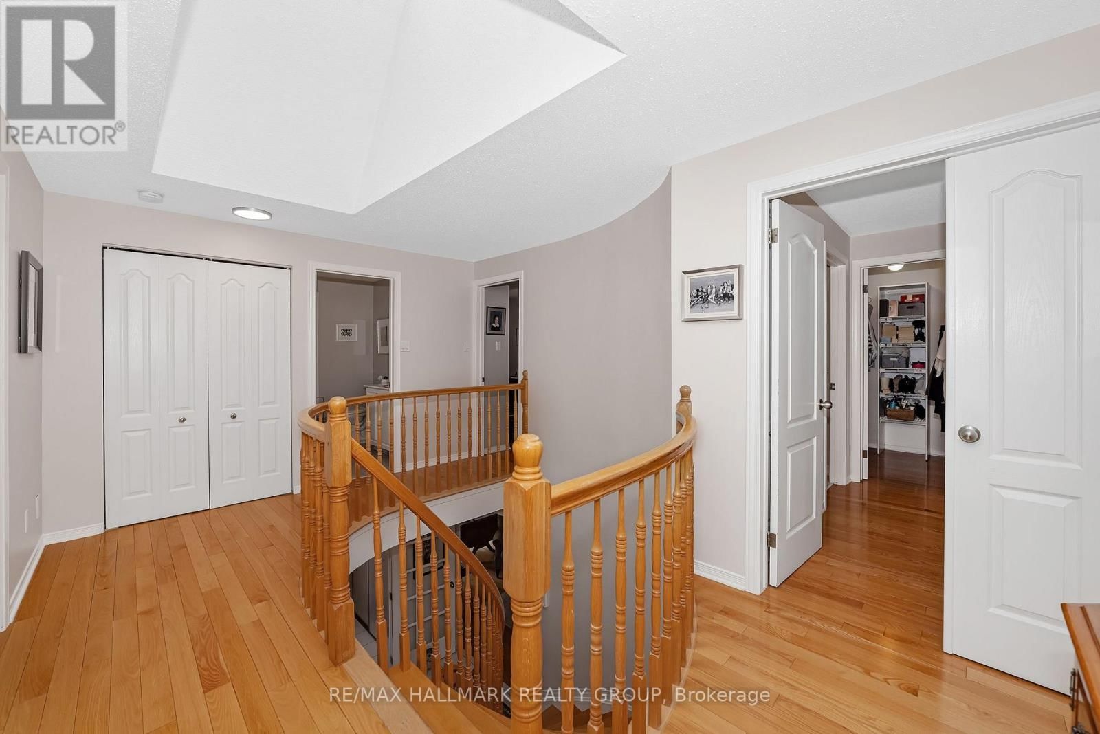 1850 THORNECREST STREET Image 35