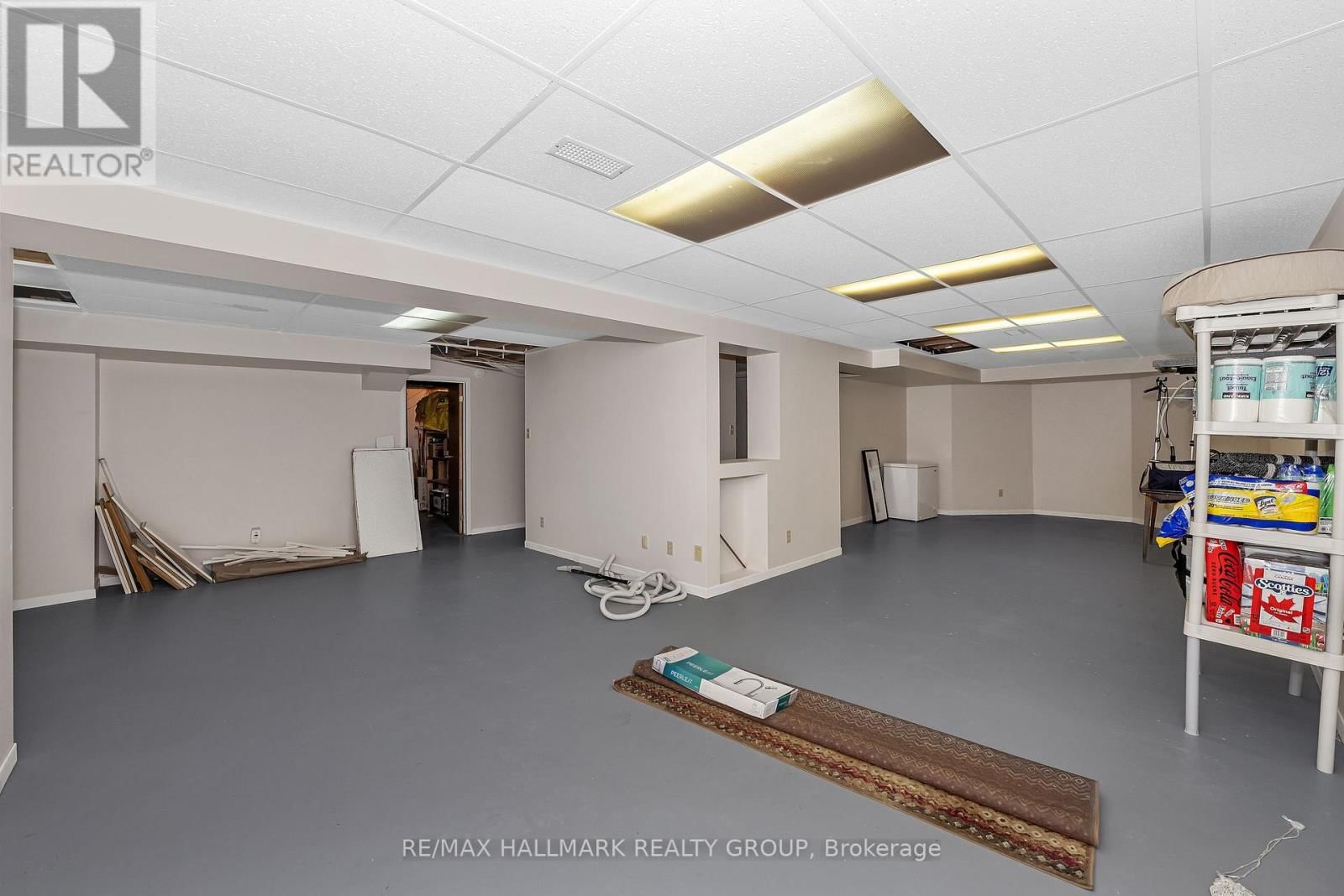 1850 THORNECREST STREET Image 37