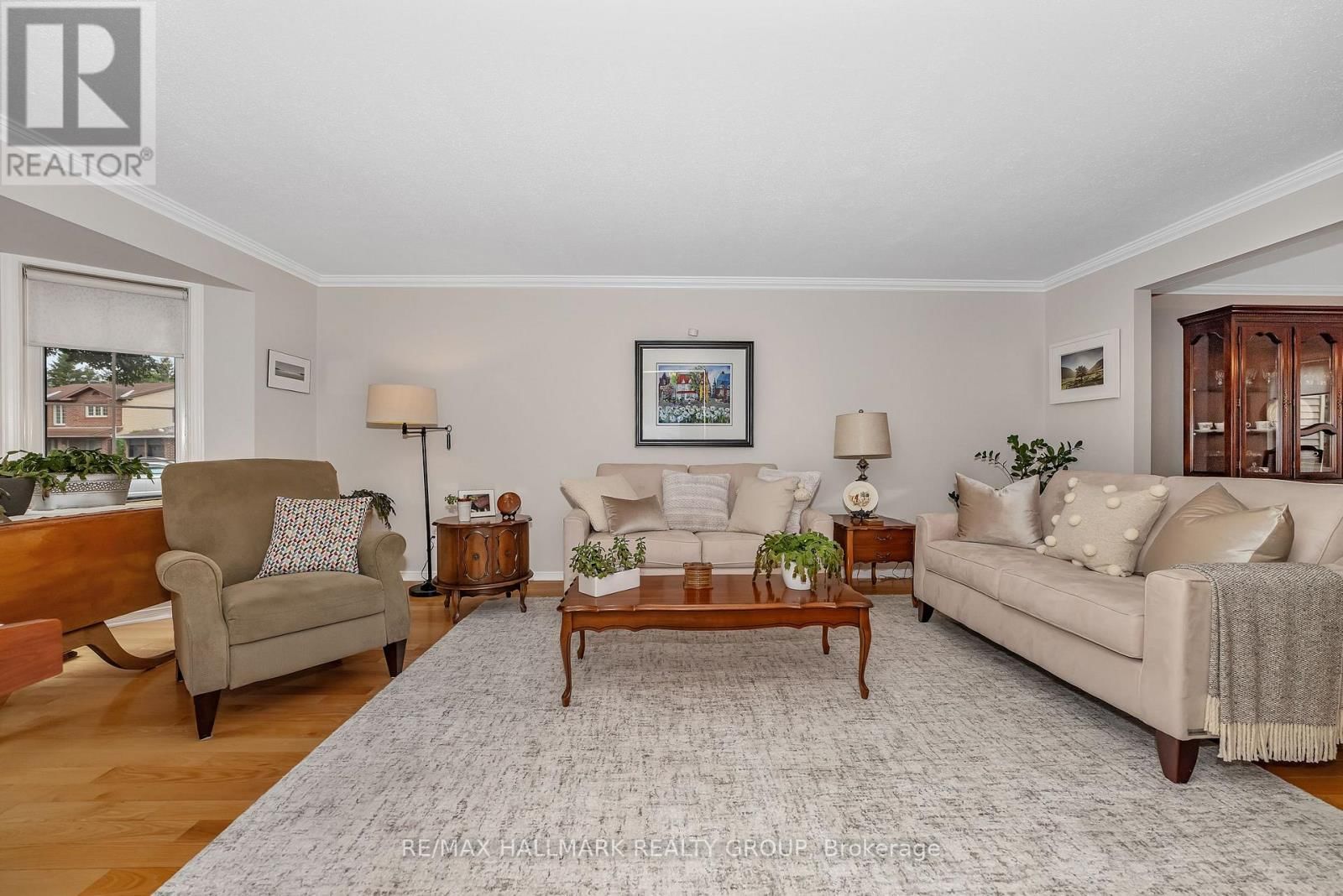 1850 THORNECREST STREET Image 8