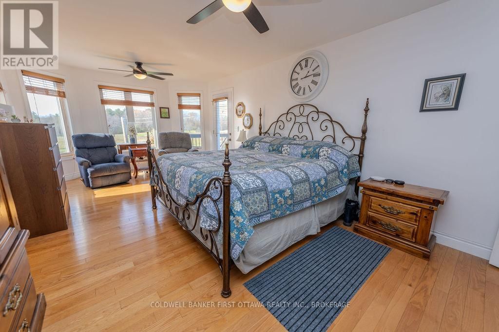 4987 BEDFORD ROAD Image 11