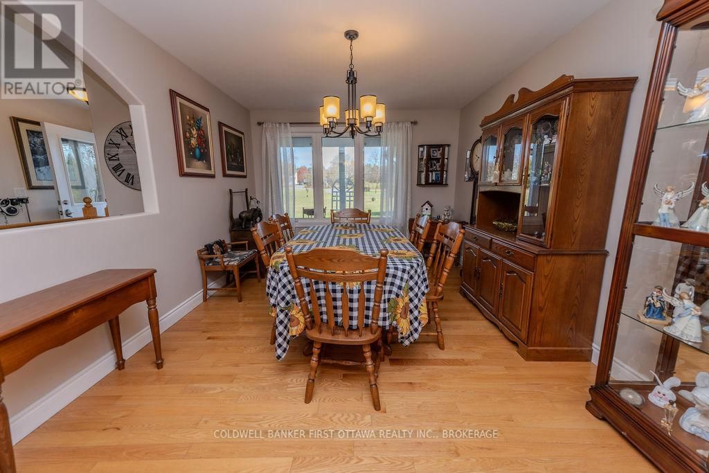 4987 BEDFORD ROAD Image 15