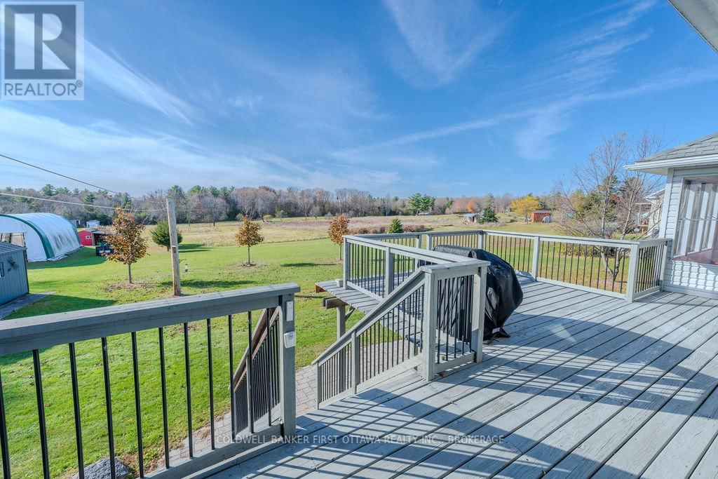 4987 BEDFORD ROAD Image 33