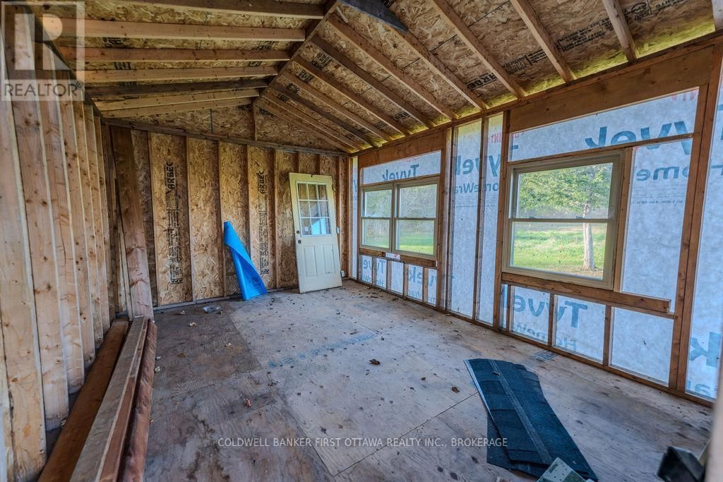 4987 BEDFORD ROAD Image 46