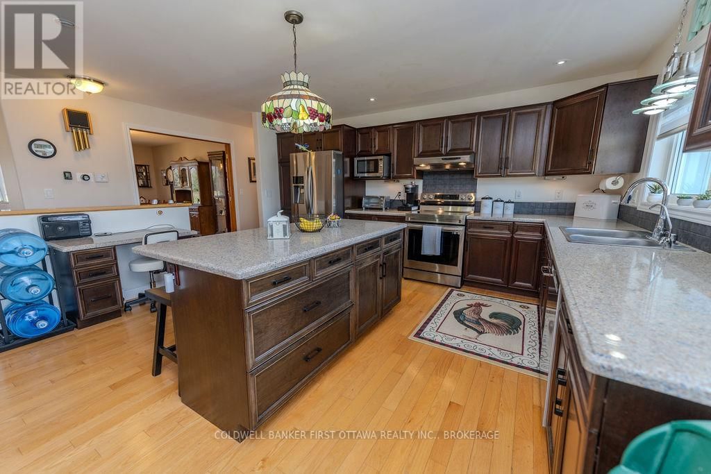 4987 BEDFORD ROAD Image 5