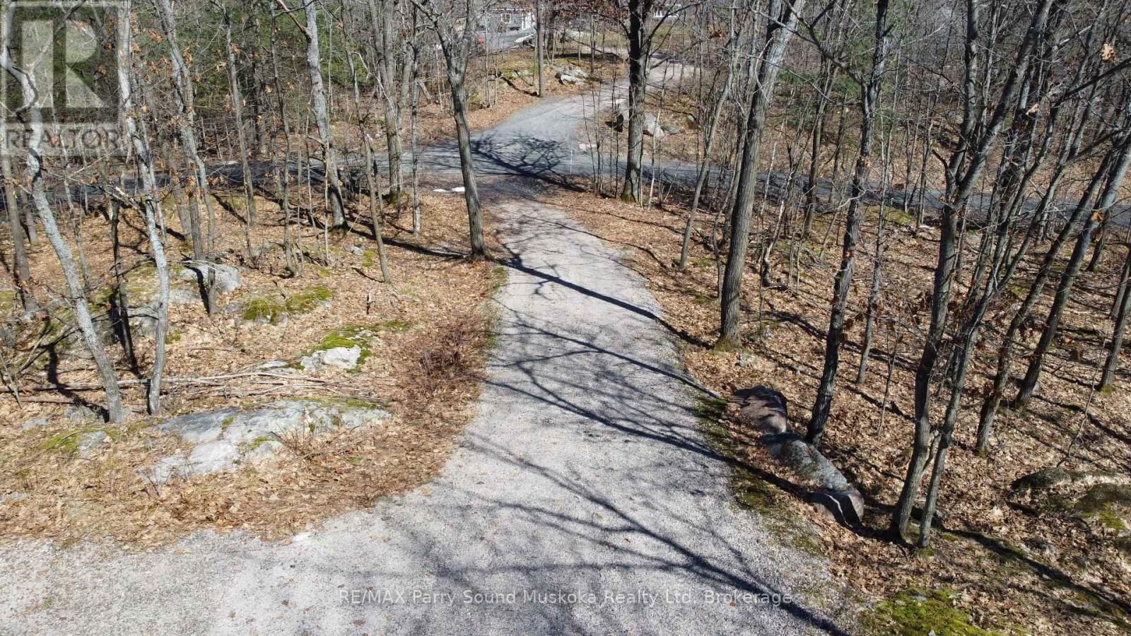 1851 INVERLOCHY ROAD Image 2