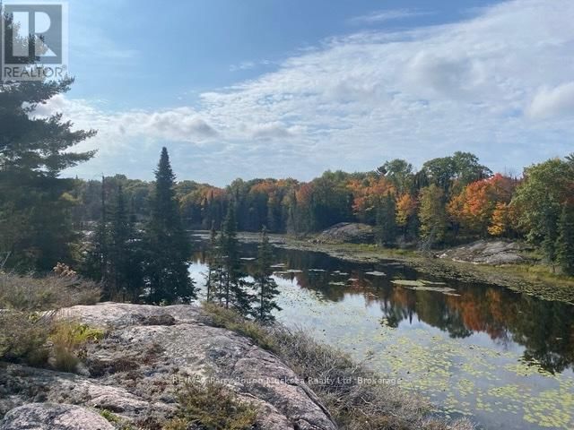 1851 INVERLOCHY ROAD Image 3