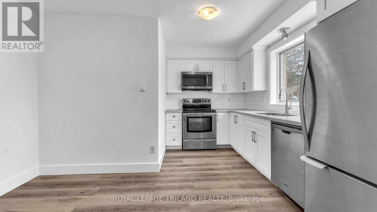 204 - 104 DEVONSHIRE AVENUE Image 4