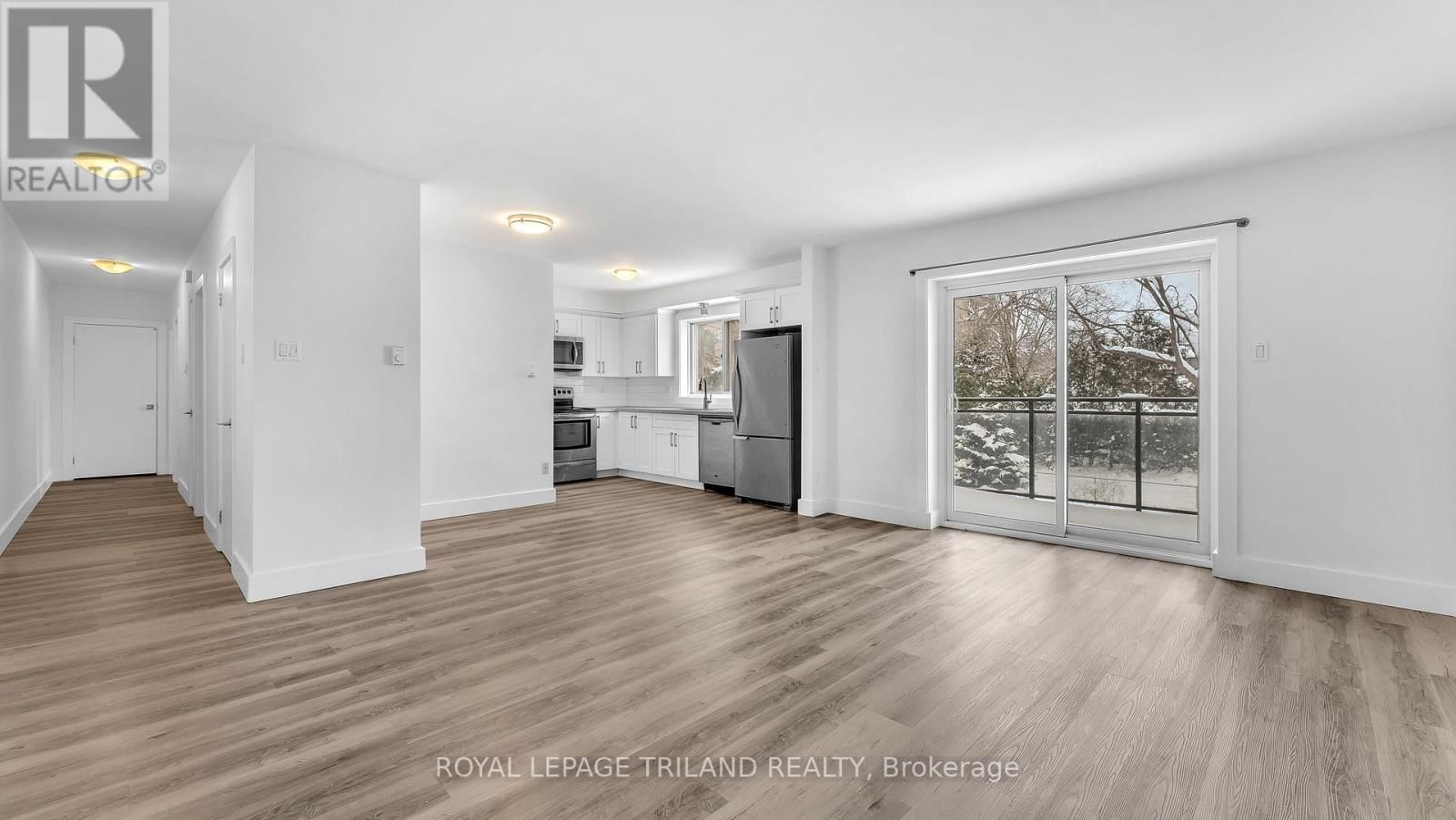 204 - 104 DEVONSHIRE AVENUE Image 6