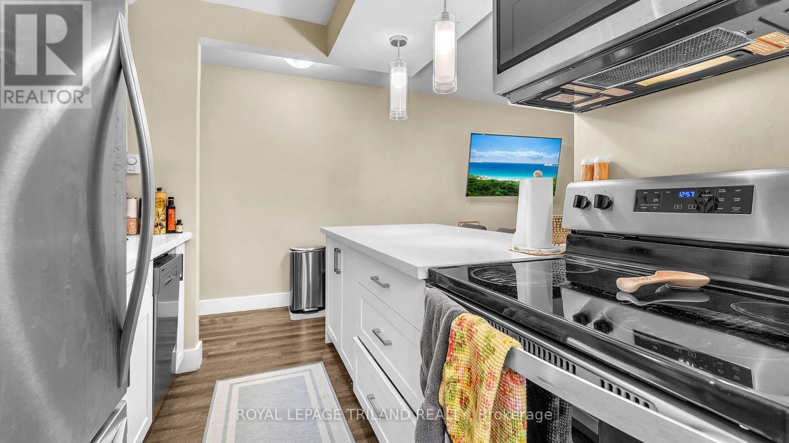 101 - 104 DEVONSHIRE AVENUE Image 10